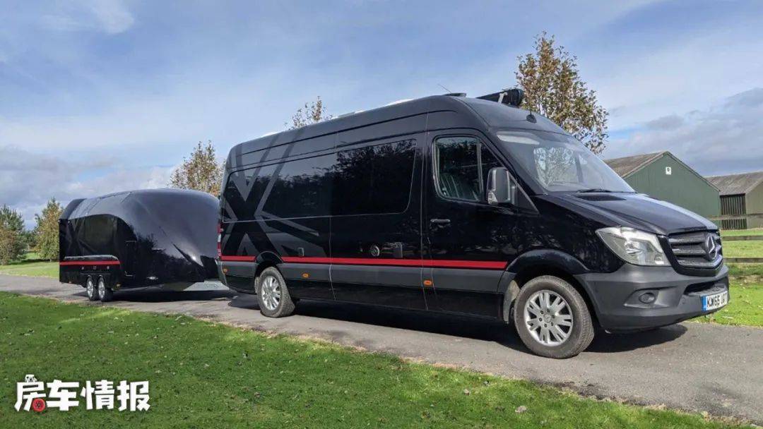新款奔驰房车真拉风前方做饭睡觉后边能放大汽车车主太会玩了