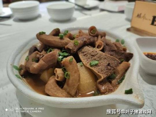 利器|怪兽级游戏利器君临天下 黑鲨4Pro游戏手机首发开箱评测