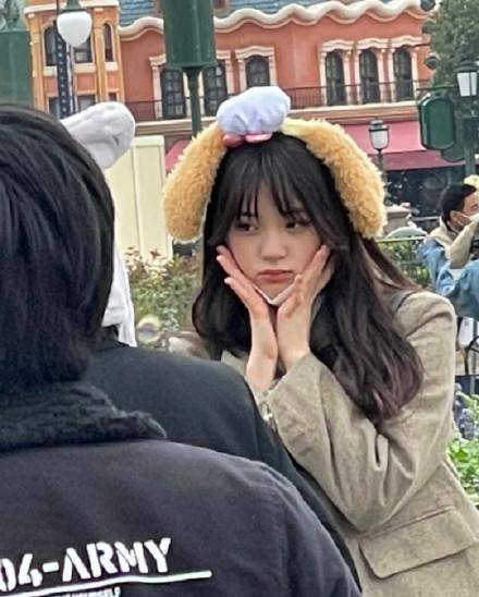 欧阳娜娜vlog 在哪里发的 0522163e75ee43e1a53ffb8efb443578.jpeg