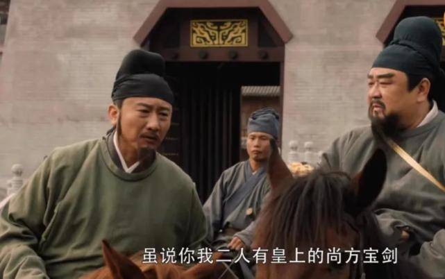 且不说这个电视剧中三王夺嫡的法子有多幼稚,多小儿科,把高粱河战神