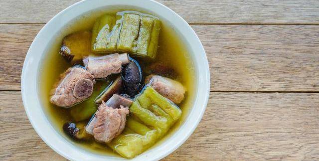 什么炖排骨养胃 665750e0fbc343b3b4c2ceabdb3f9cab.jpeg