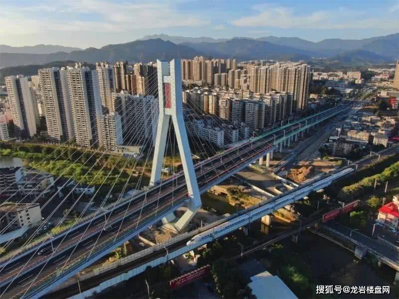 原创龙岩买房选哪里?城南or城北?