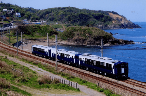 身临其境!JR东日本带您开启“开心主题列车”之旅
