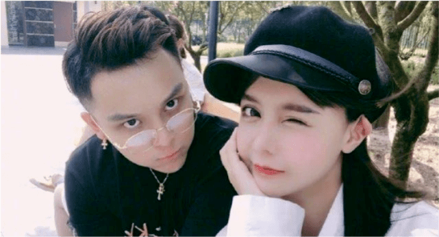 怎么接受女朋友的情绪 1f6e974619ff4c808f0301dc1475b6c8.png