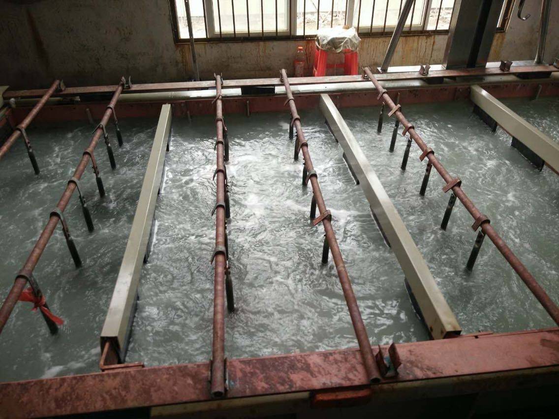 阳极氧化废水要用到脱色剂的原因_封孔