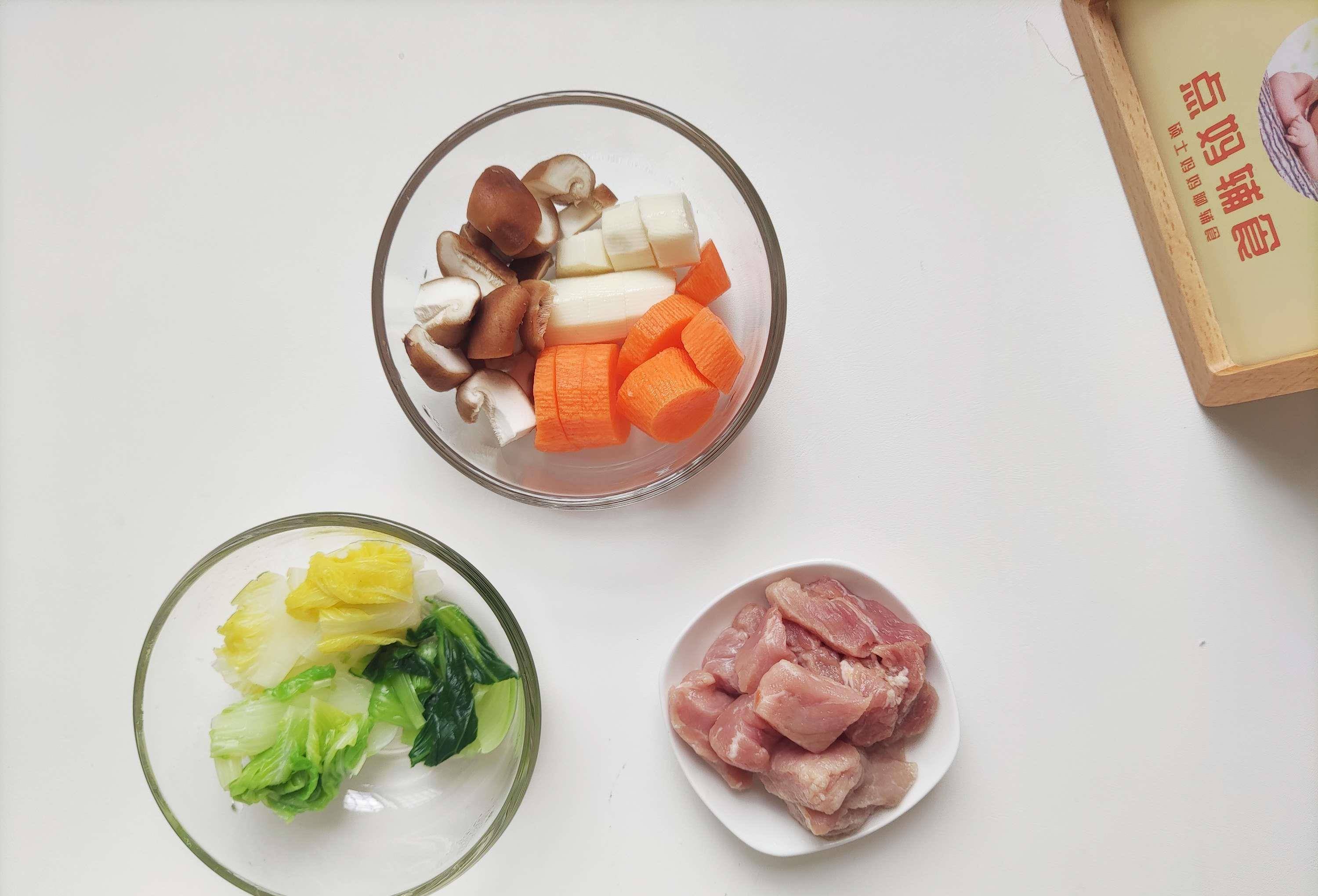 绿叶子菜辅食 ef6df1e6b17e4279860666907bf1477a.jpeg