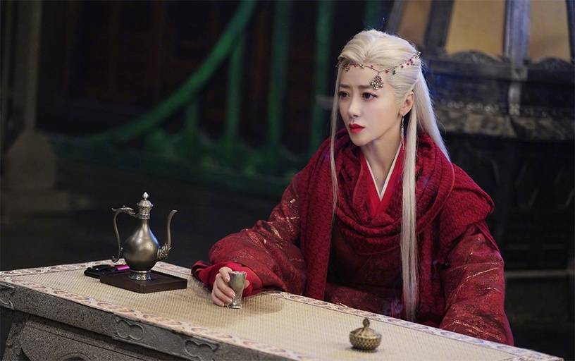 古装剧10位红衣美人热巴长歌行红披风霸气龚俊山河令红衣比女人美