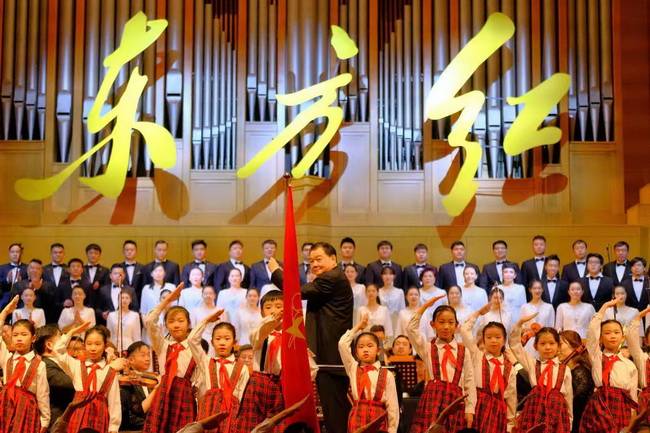大型音乐史诗《东方红》 第二轮演出启动_红色