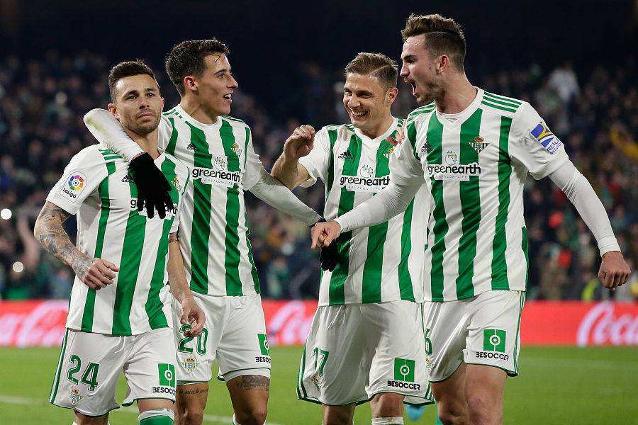 周日足球赛事海牙vs乌得勒支艾尔切vs贝蒂斯