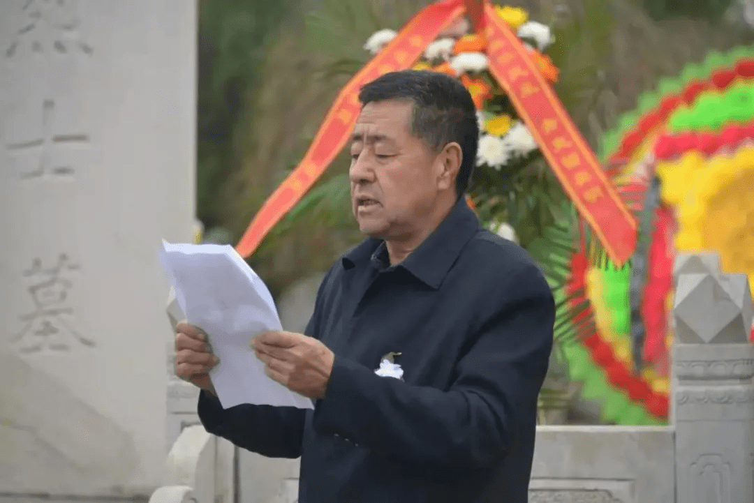 平遥县公安局组织开展清明祭扫活动