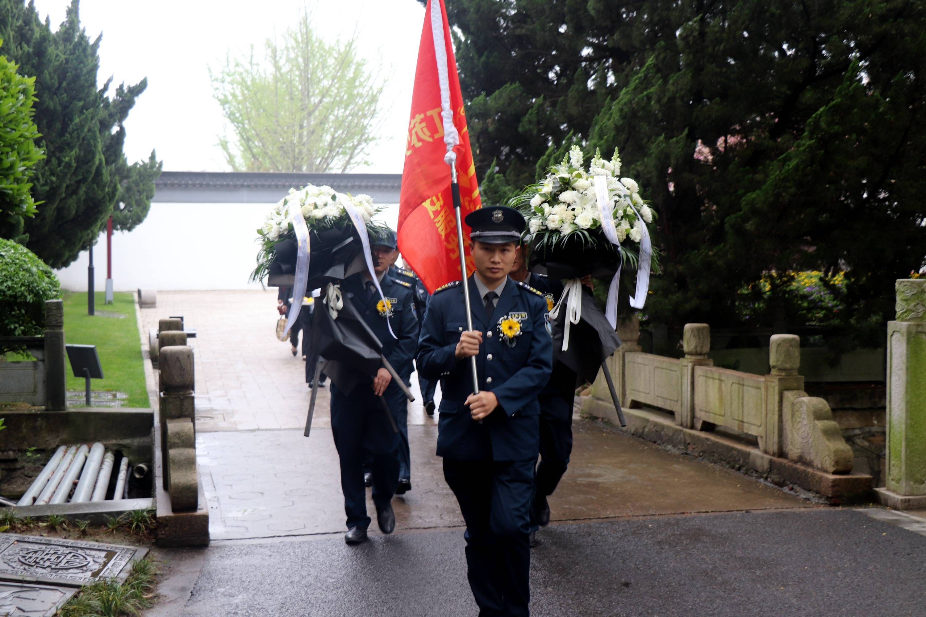 清明祭英烈 傳承愛國心_烈士