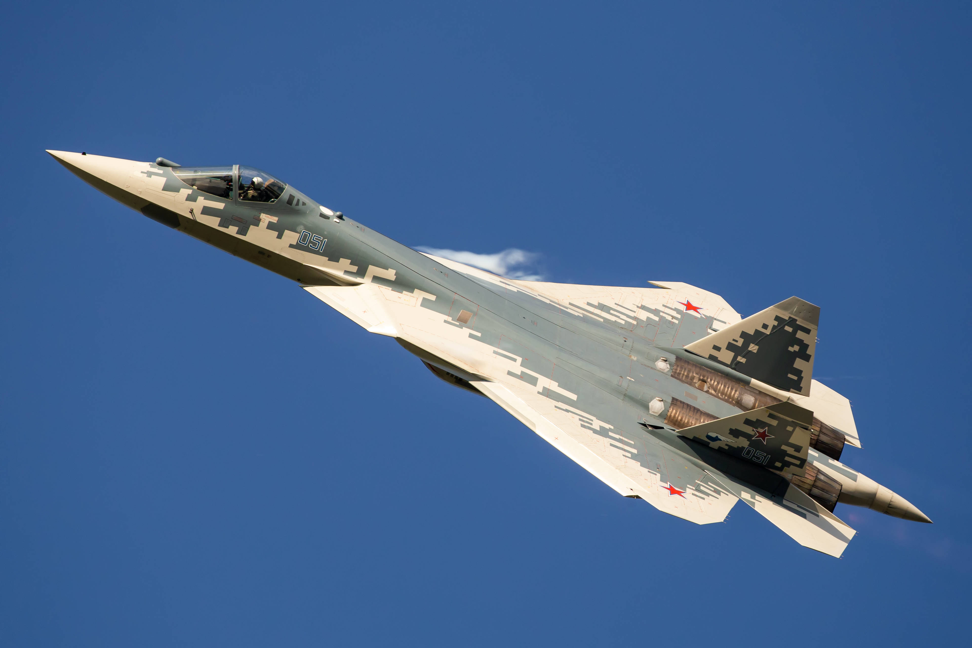 俄苏57年产量仅为15架f22苏57还是太弱了