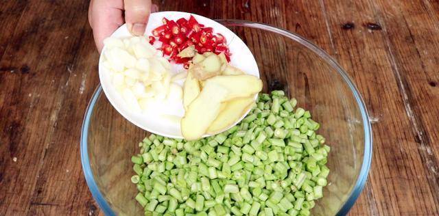 酸豆角的腌制方法图片