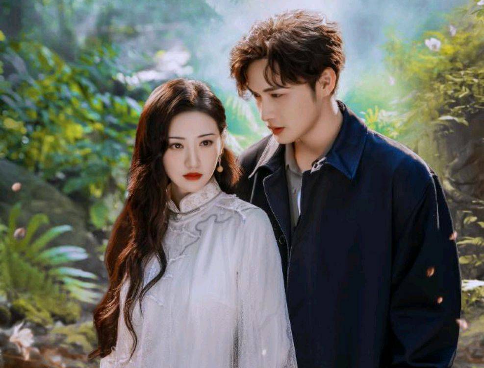 司藤小说简介 765b01abf09342a088a0e02a2ed63f00.jpeg