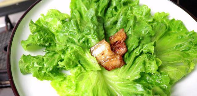 平底锅煎五花肉卷心菜 96dc422f475c4434ad0a0393c0cde72a.jpeg