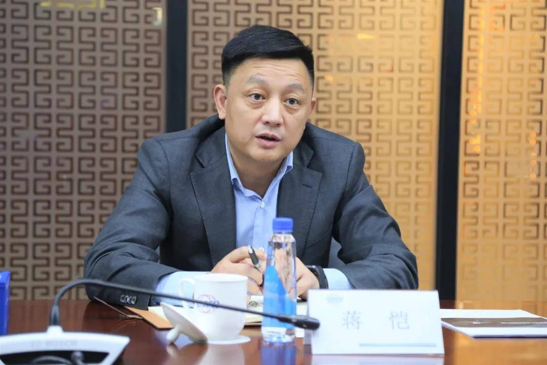 蒋恺会见京东集团副总裁,京东智能产业发展集团总裁胡伟一行