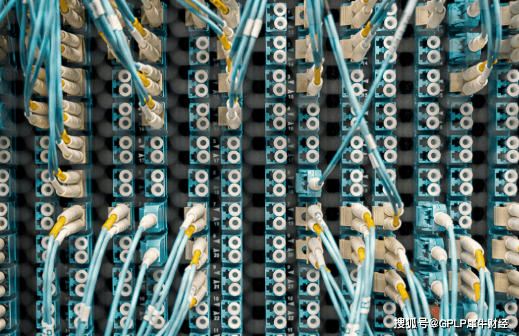 纵横通讯2020年扣非净亏损327万元 1元