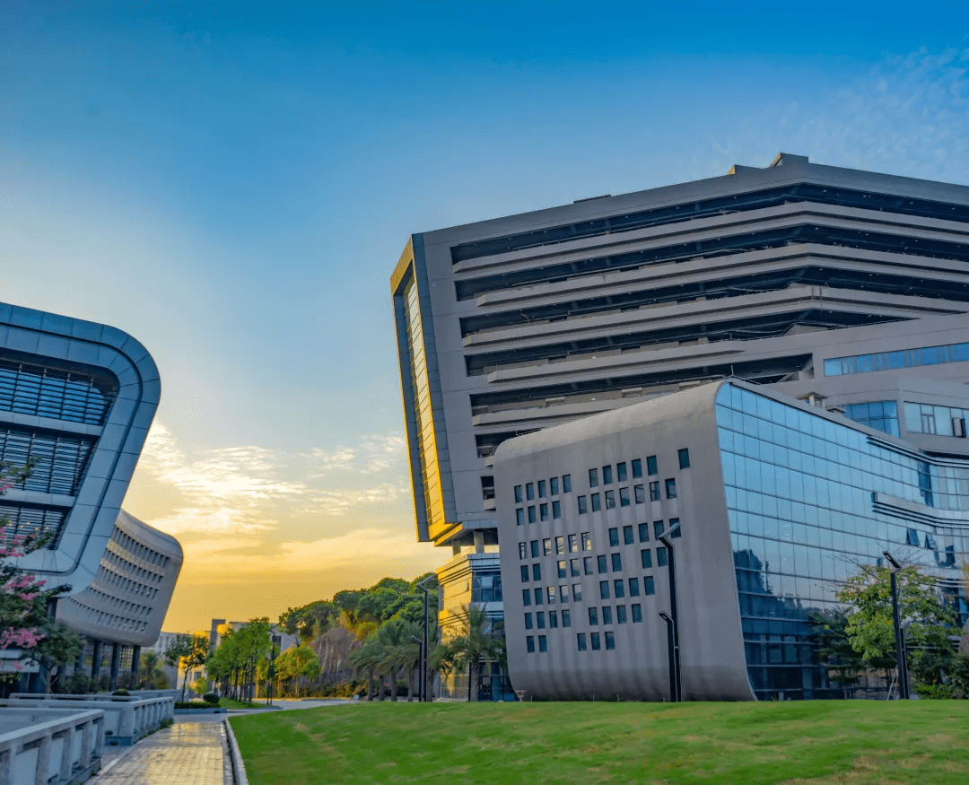 广科大:学考,3 证书pick这个宝藏大学,录取率高!