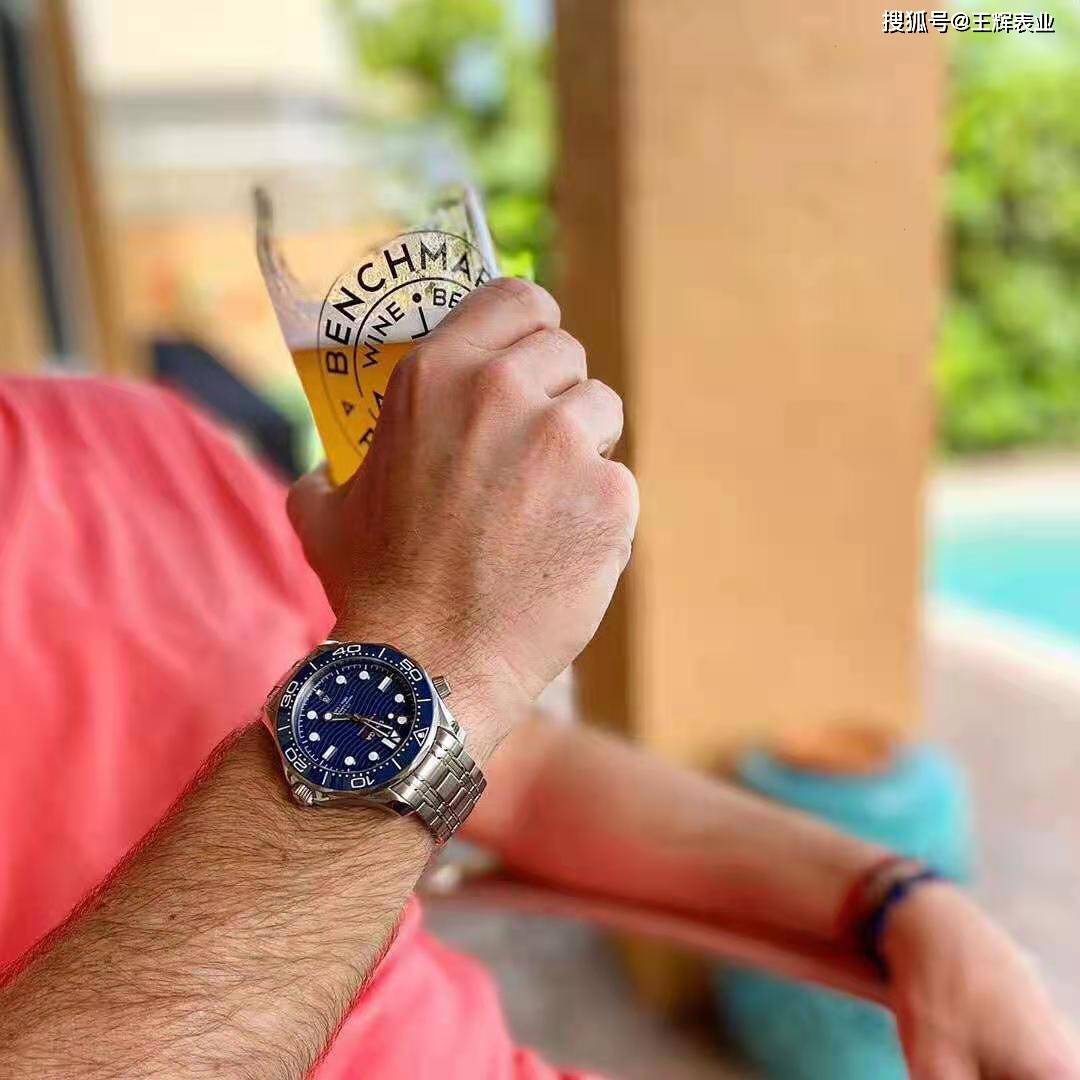 ���ٿ���˹��ŷ���Ѻ���300�����ģ���ŷ�����е�����