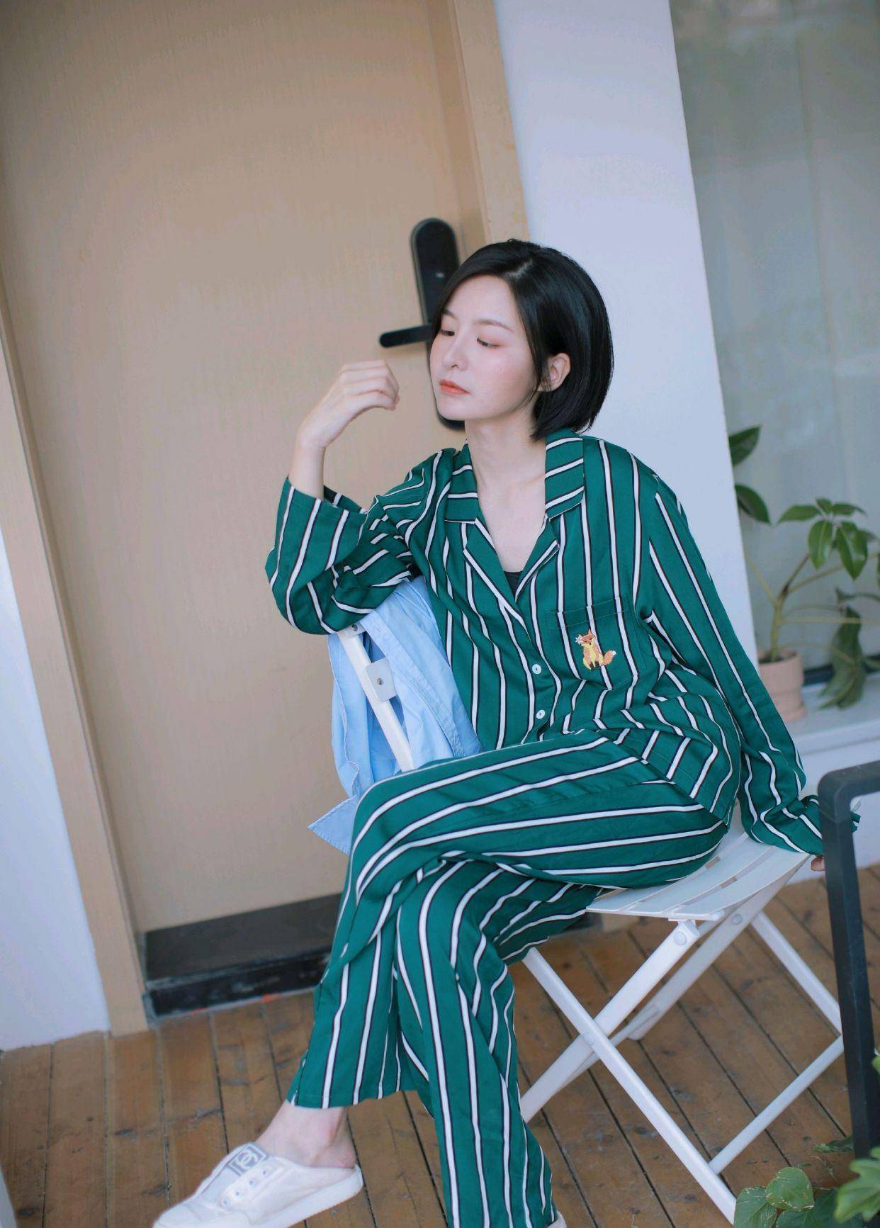 舒适睡衣穿搭睡衣套装 057424fcdc8b417b9347a3f62694c9fc.jpeg