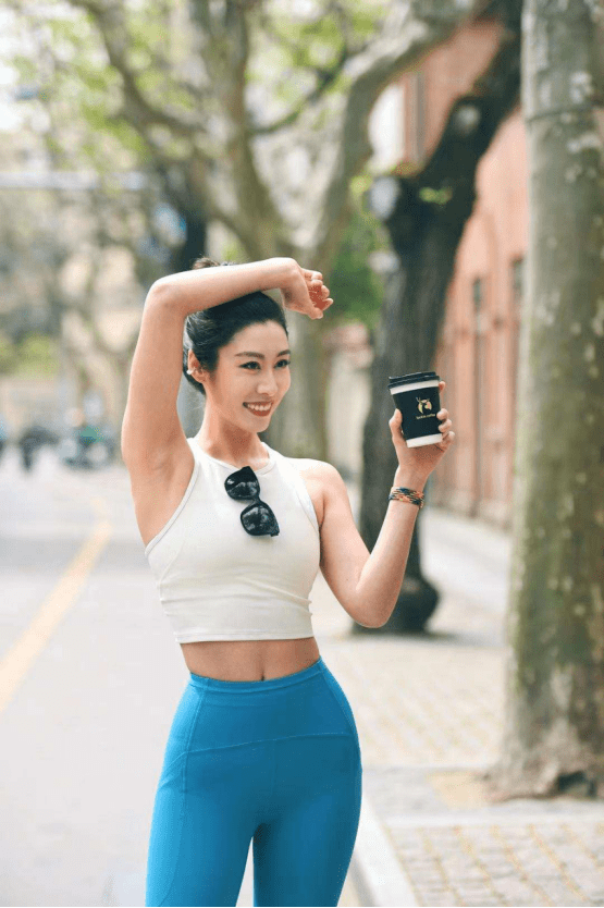 什么运动对女生身体好 8db2f6ae311d4d21b4633145913c77d8.png