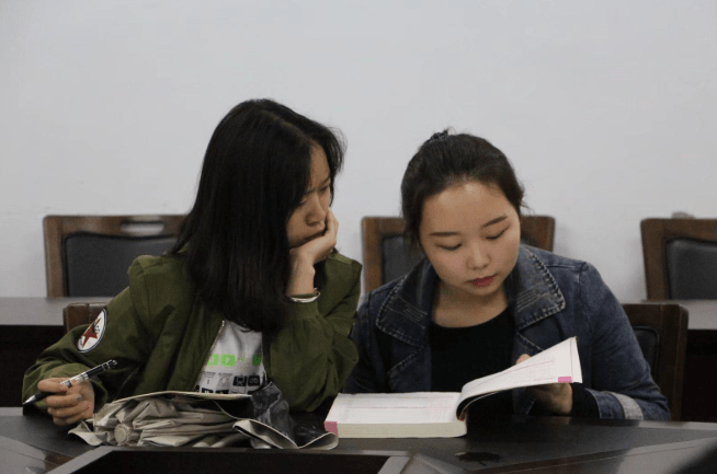 剑三职业排行_男生不愿娶的女生职业排行,律师仅排第3,榜首叫人不敢娶