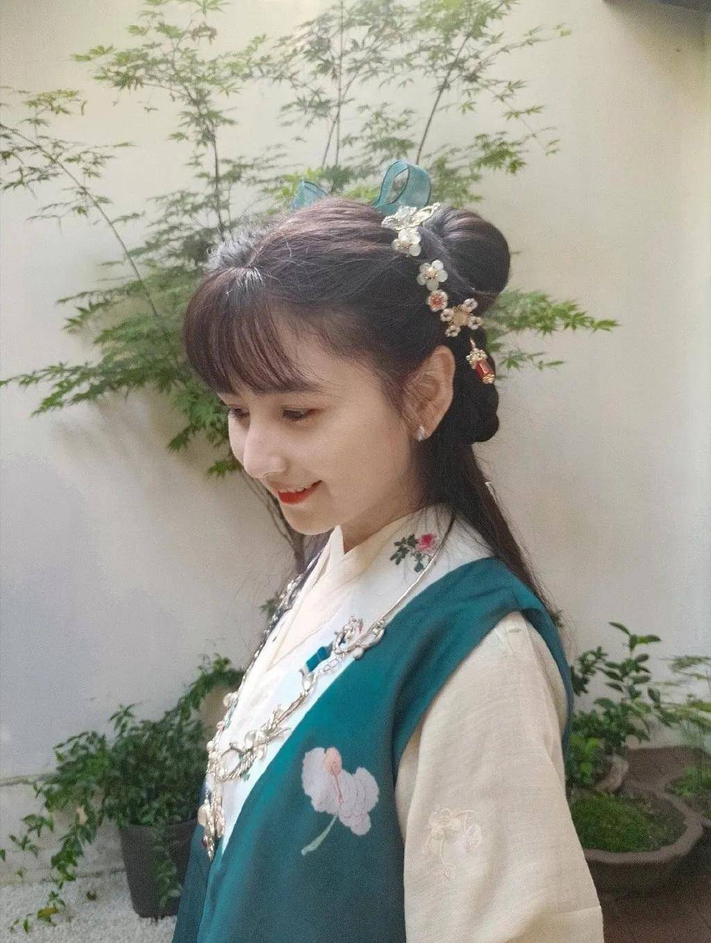 这位神秘漫画家，顶着少女脸竟然已经40了！_夏达
