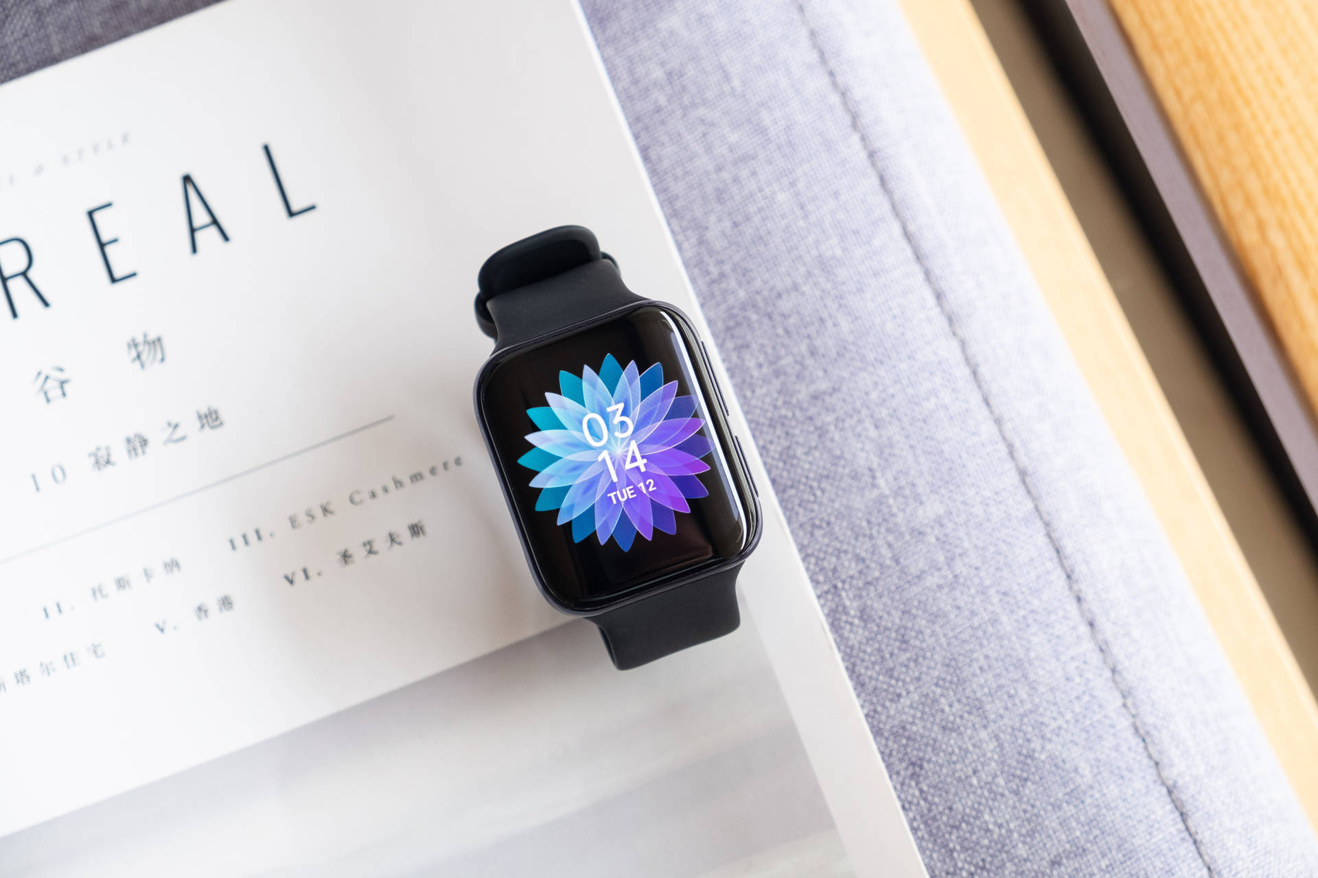 �����ֱ���ʱ�����뵥Ʒ!OPPO Watch���鲻��ƻ����