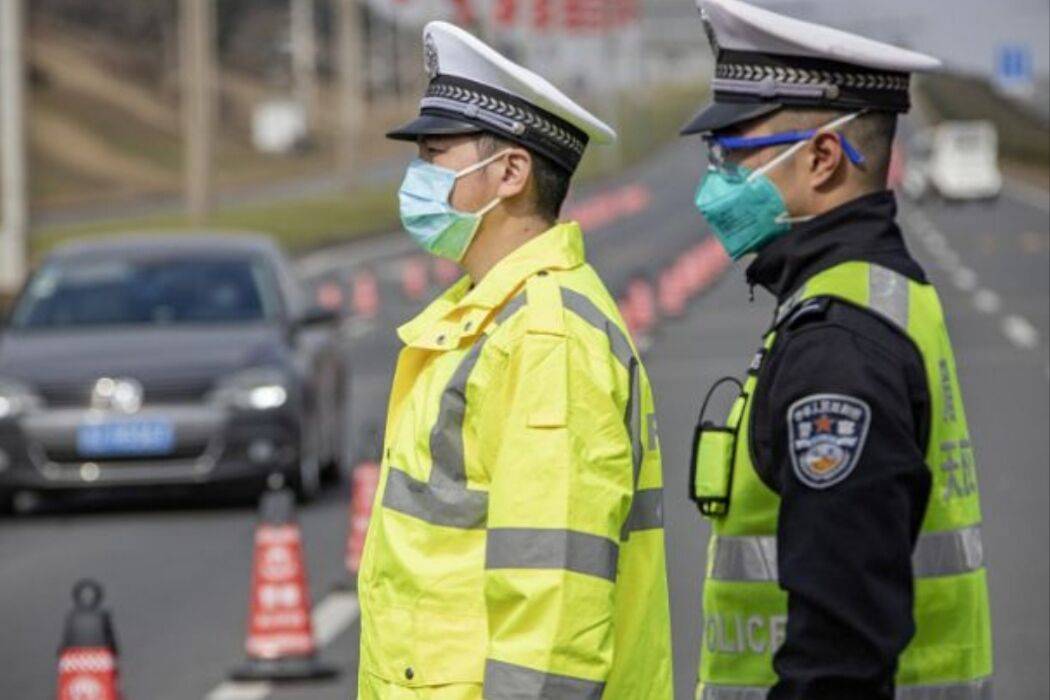 重庆协警制服图片