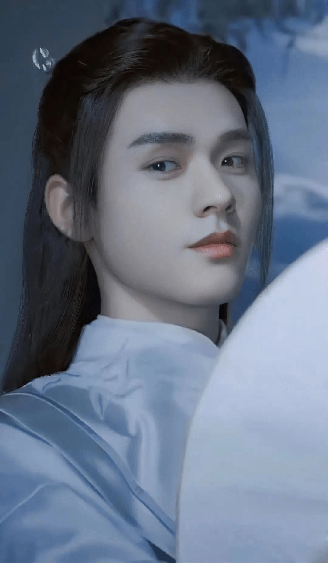 原创《山河令》中的龚俊告诉我们:不是"人美腰软,就别硬拍耽改剧