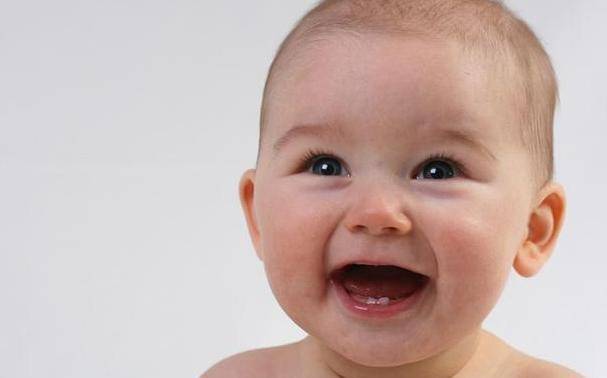 婴儿几个月会发出爸妈的声音 0c4f59e6cf5140169d12e97f30597084.jpeg