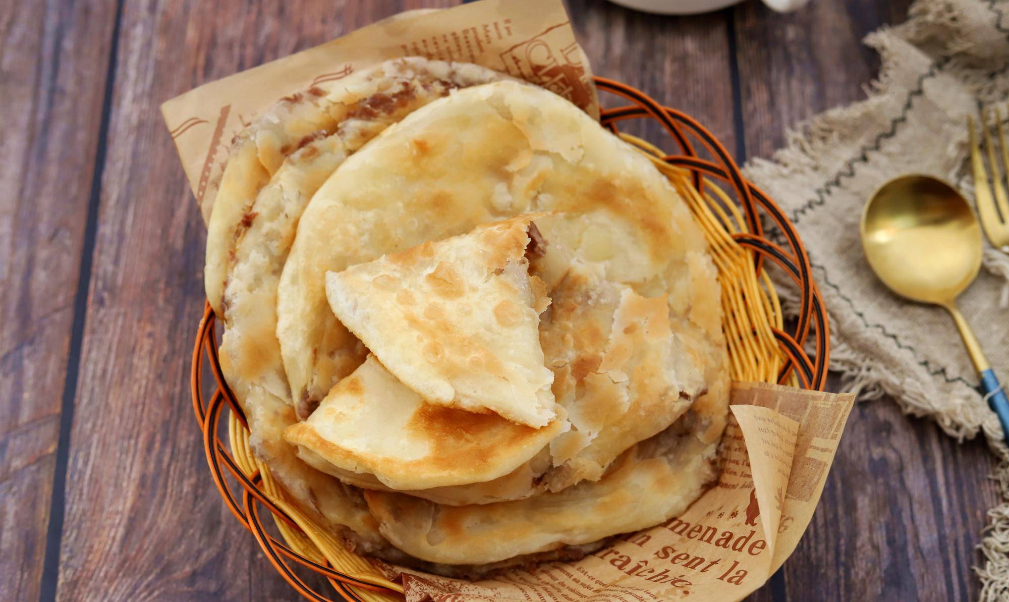 酥掉渣的牛肉饼,超详细做法教给您,学会了都敢去摆摊,太好吃了_面团