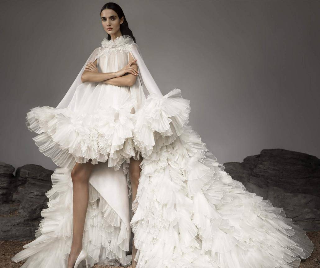 曾让张馨予惊艳红毯的ashistudio发布2021秋冬高定浮夸但好看