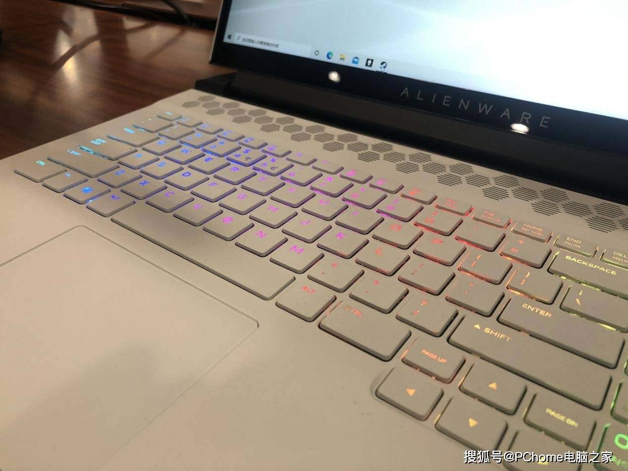 MateBook|PC鲜辣报：华为联想将推新款16寸本 AMD 6nm制程已在路上