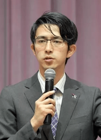 日本超帅39岁法学系教授高颜值高智商网友现实版江直树