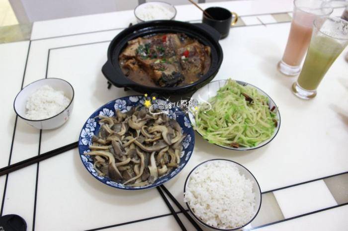 今天吃什么菜好呢荤素搭配 2d2b991a0f5c424da0348c56f0076a54.jpeg