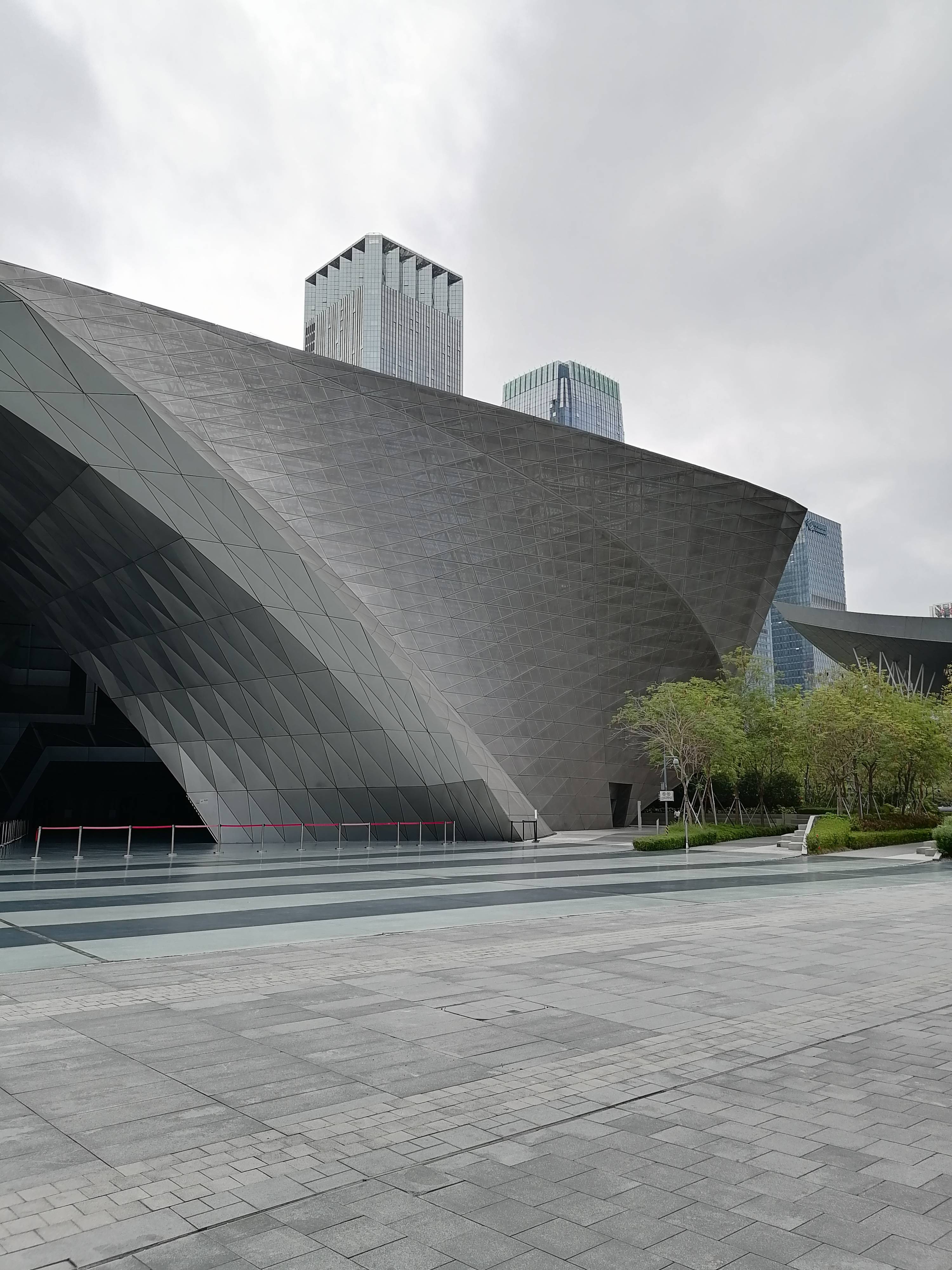 这是深圳哪栋建筑?有朋友认识吗?