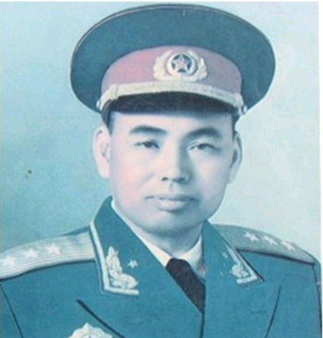 开国少将尕广州图片
