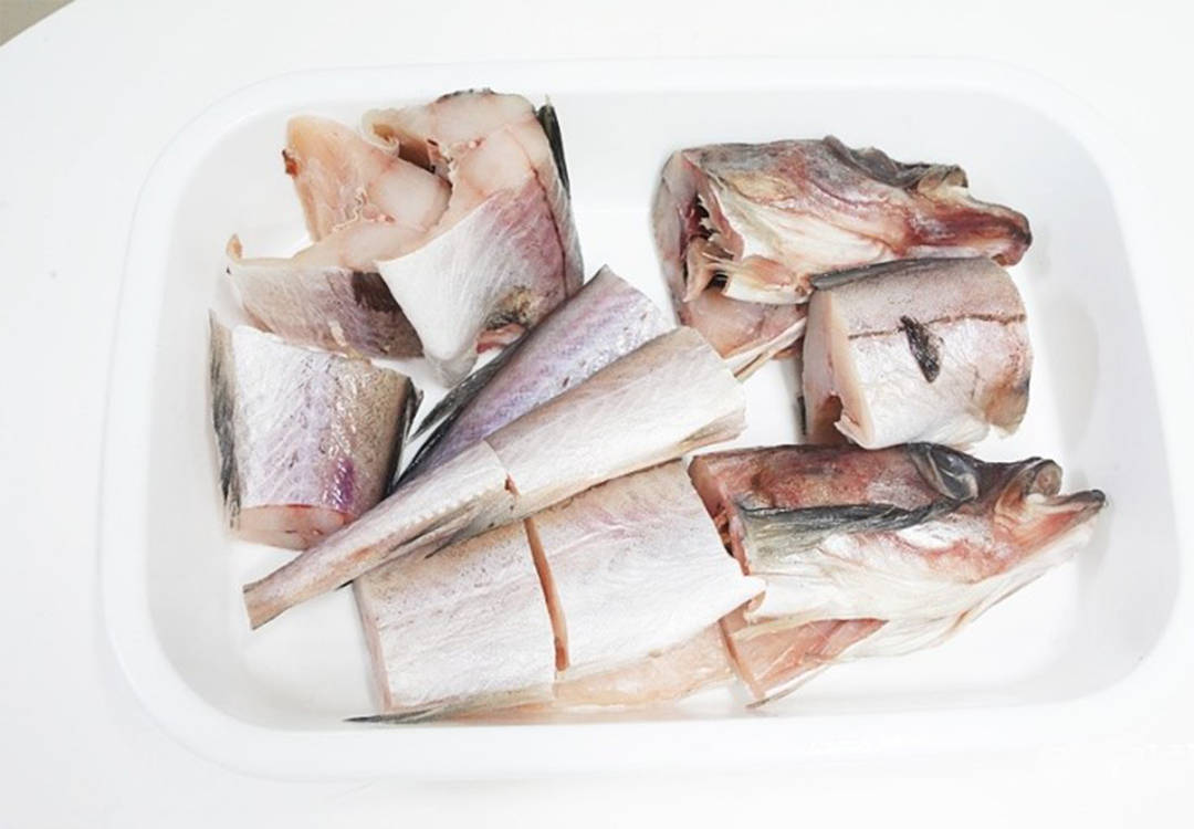 吃辣焖明太鱼感受不一样的民族美味唯有美食与爱不能辜负