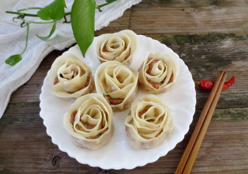 0技巧高颜值—玫瑰花饺子
