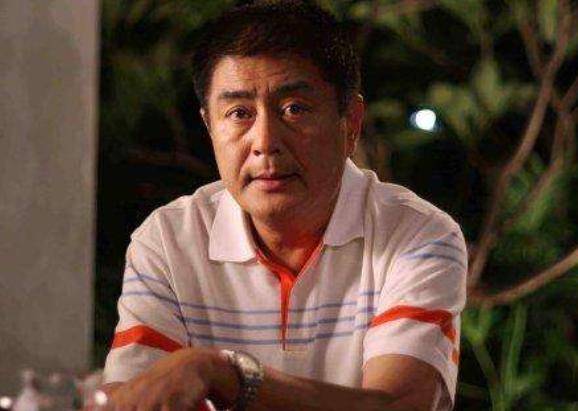 原创她是80年代长影演员,父母是外国人,可惜57岁早逝,丈夫是梁同裕