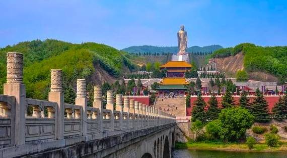中国这座佛像斥资12亿建成，由108位高僧开光，如今被冷落无人去