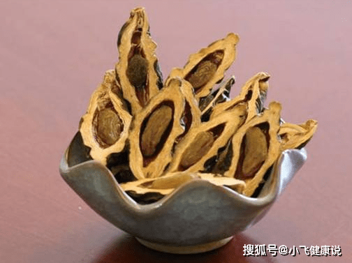 经常吃槟榔的人 最后怎么样了 三大问题让你改变对槟榔的态度 成分