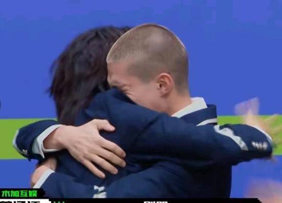 创4 见面会台本曝光 曾涵江逃不开米卡 Cp炒得未免太刻意 节目