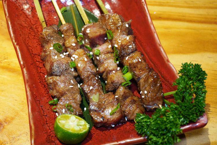 原创
烤串配酒越吃越有,鲶道居食屋我的深夜食堂