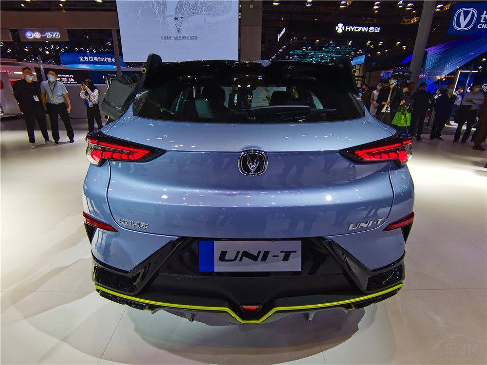 2021上海车展长安unit运动版首亮相玩个性真不输思域