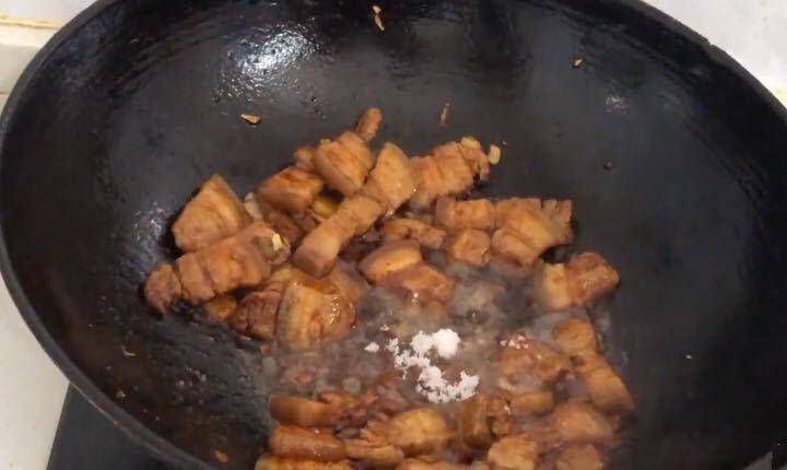 佛跳墙一天能吃多少 78638d76667346d4ba6fa623f3ab34a0.jpeg