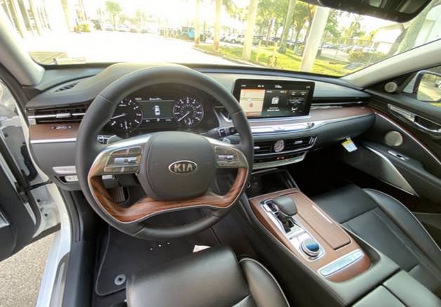 全新起亚k9曝光33t引擎8at空间媲美奥迪a8真霸气