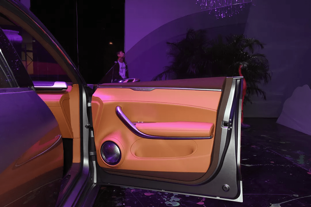 欧拉闪电猫配置参数 43dcd181579e474a9a4c21d7e2b025b6.png