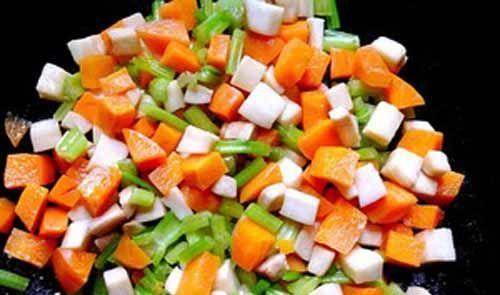 炒什么菜拌米饭 88263aa7179d48b49ccc62319df267f6.jpeg